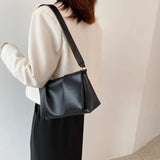 Thick Chain Crossbody Bags PU Leather Shoulder Bags for Women