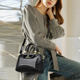 Crocodile Pattern Patent Leather Female Shoulder Bag