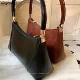 Solid PU Popular Shoulder Bags Women Underarm Brief Style French Retro