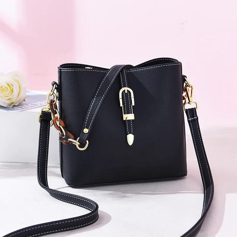 Chains Crossbody Bag Women Shoulder Bag Belt lock Handbag