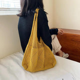 Large Capacity Shoulder Bag Lady Crossbody Bag Travel Handbags Winter Totes