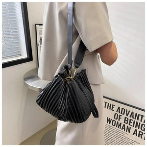 Pleated Bucket Bag Chain Shoulder Bag PU Leather Shoulder Bag Summer