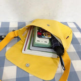 Small Daisy Canvas Shoulder Bag for Women