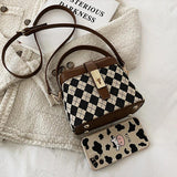 Geestock Lattice Women's Shoulder Bag Leopard Crossbody Bucket Handbag