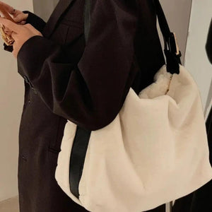 Plush One-Shoulder Bag Niche Ins Furry Love Messenger Bag