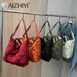 Vintage Quilted Messenger Bag Crossbody Handbag for Office Work Travel