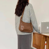 Minimalist Retro Saddle Bag