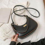Women's Retro Underarm Hobo Handbag Casual Crossbody Bag