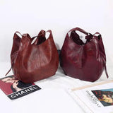 European & American Retro Soft Leather Handbag, Large-capacity Shoulder Bag