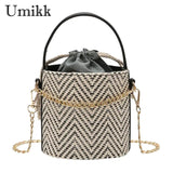 Woven Straw Bucket Handbag Wood Handle Beach Tote Bag