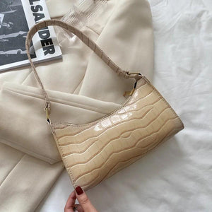 Retro Casual Women Totes Handbag Leather Chain Shoulder Bag