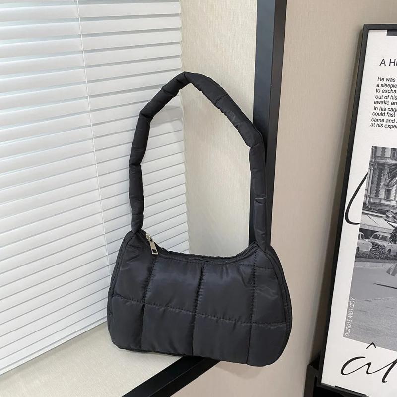 Quilted Check Tote Bags, Ladies Handbags for Casual Commutes