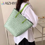 Hand-Woven Straw Shoulder Bag Large Capacity Tote Beach Vacation Shopping
