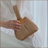 Women's Straw Woven Bag Metal Chain Shoulder Bag