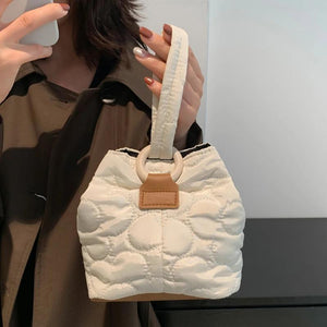 Flower Quilted Ladies Handbag Chain Commute Bag Soft Embroidered