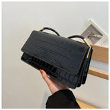 Crocodile Pattern Shoulder Bag for Women - Stylish and Trendy