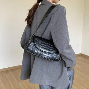 Vintage Crocodile Pattern Shoulder Bag Women PU Leather Bag Armpit Bag