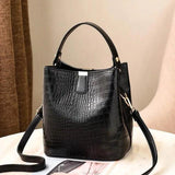 Women's Leather Shoulder Bag Large Capacity Crossbody Handbag