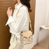 Summer Broadband Single Shoulder Messenger Bag