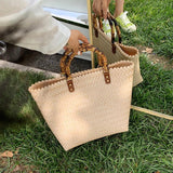 Vintage Straw Handbag Wooden Handle Beach Bag