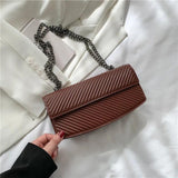 Y2K Retro Chain Shoulder Bag Messenger Bag for Women Handbags