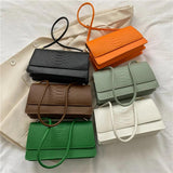 Crocodile Pattern Shoulder Underarm Bag Retro Female Handbags