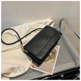 Crocodile Pattern Shoulder Underarm Bag Retro Female Handbags