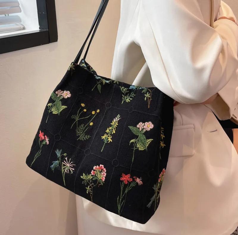Women Large Flowers Tote Bag High-quality Fabric Women's Handbag