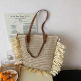 Bohemian Straw Shoulder Bag Tassel Handbag Large Capacity Beach Travel Purse