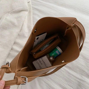 Vintage Large Capacity Totes Wide Strap Shoulder Bags Pu Leather Crossbody Bag