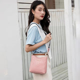 Crocodile Pu Leather Messenger Bag for Women