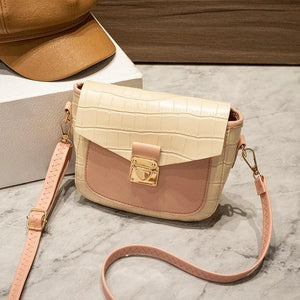 Female Personality Matching Saddle Bag