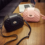 Diamond Lattice Shoulder Messenger Crossbody Bag