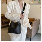 Women's Messenger Bucket Bag Vintage Handbag