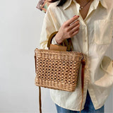 Straw Tote Bag Weave Drawstring Closure Wooden Handle Beach Shoulder Bag