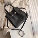 Summer Solid Women Handbag Retro Soft Leather Travel Shoulder Bag