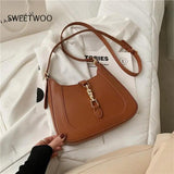 Retro Western Style Messenger Bag Shoulder Bag Locking Buckle Underarm Bag