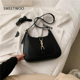 Retro Western Style Messenger Bag Shoulder Bag Locking Buckle Underarm Bag