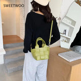 Woven Drawstring Bucket Bag for Women Shoulder Travel Bags