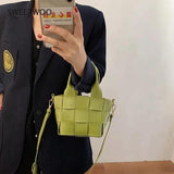 Woven Drawstring Bucket Bag for Women Shoulder Travel Bags