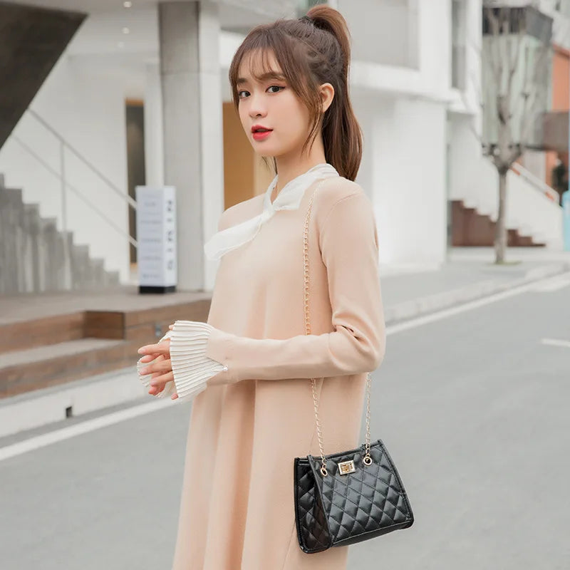 Chaoshilingge Chain Crossbody Bag Solid Color Messenger Bag