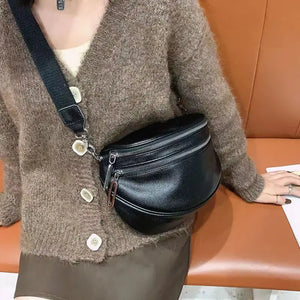Women's Leather Chest Bag Large-Capacity Shoulder Messenger Saddle Bag