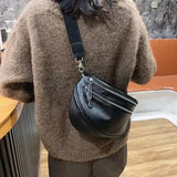 Women's Leather Chest Bag Large-Capacity Shoulder Messenger Saddle Bag