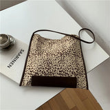 Leopard Stitched Single Shoulder Bag Small Square Bag