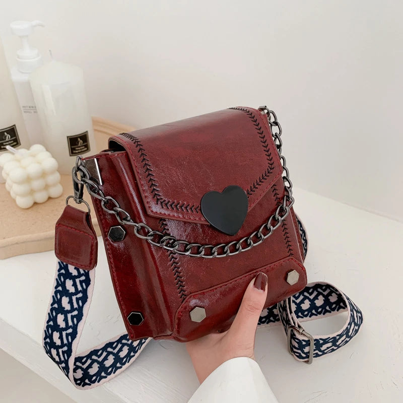 Heart-shaped Lock Shoulder Bag Retro Style