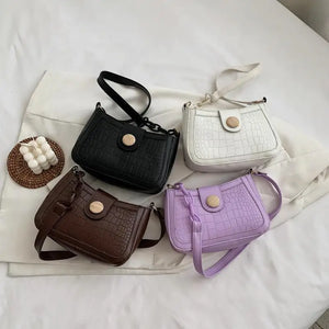 Crocodile Pattern Handbag Leather Shoulder Bag Chain Lock Messenger Bag