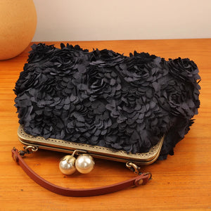 Vintage Beads Flowers Shoulder Bag for Women Shell Lock Purses
