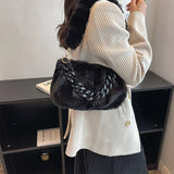 Plush Bags Women's Retro Chain One Shoulder Crossbody Bag