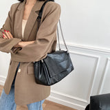 Chain Messenger Bag Women Large Capacity Shoulder Crossbody Casual Handbags