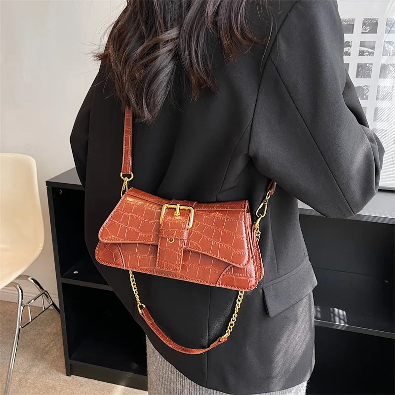 Crocodile Pattern Women's Shoulder Bag with Chain